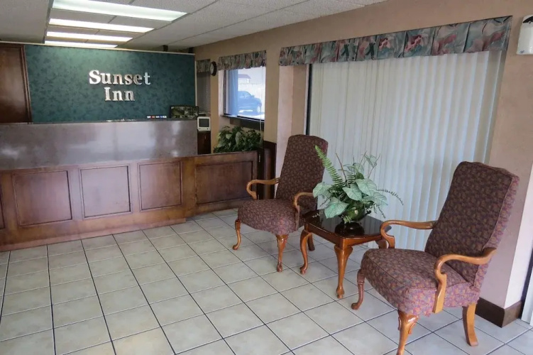 Sunset Inn - Augusta