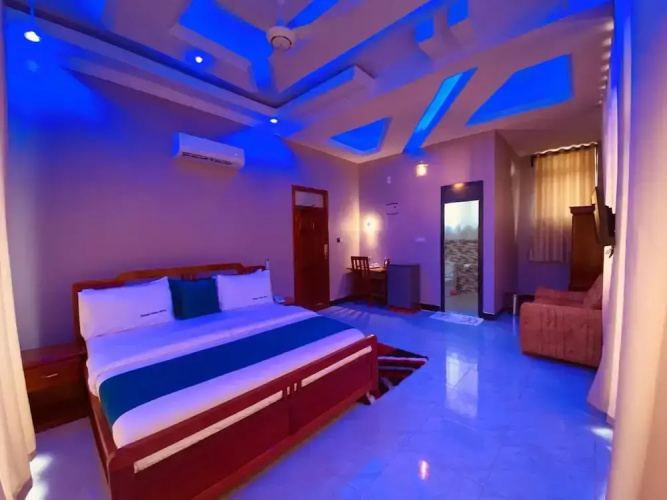 Gombe  Park Hotel