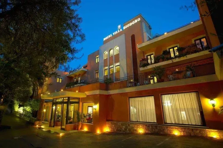 Superior Twin room with balcony and with sea view