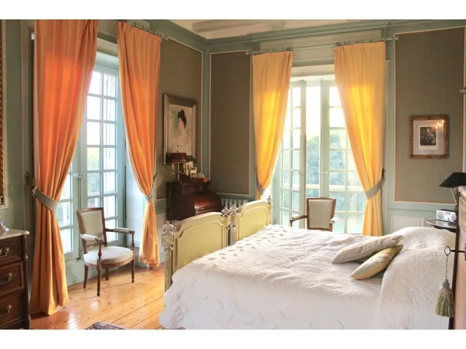Deluxe room with park view