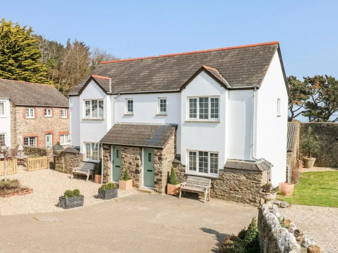 Kingfisher Cottage