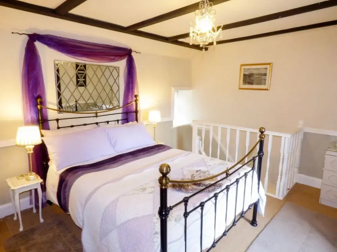 Bryn Hyfryd Bach