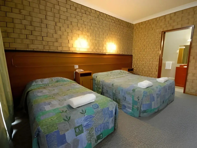 Pavlos Motel