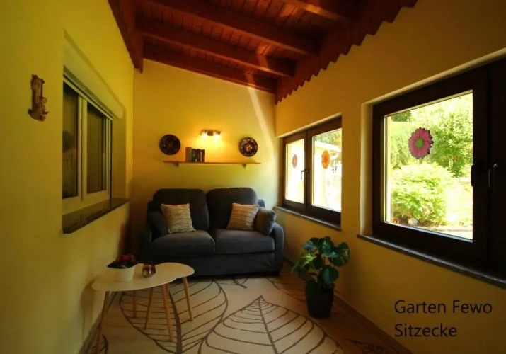 Apartment with garden view