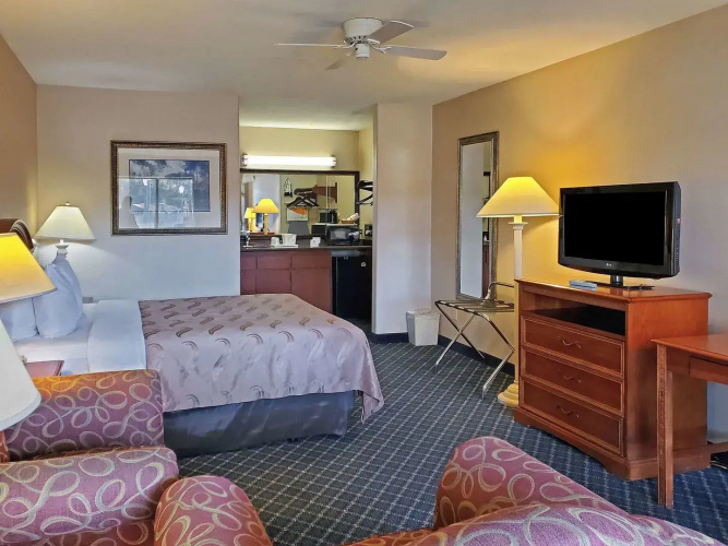 Spark by Hilton Santa Nella on I-5