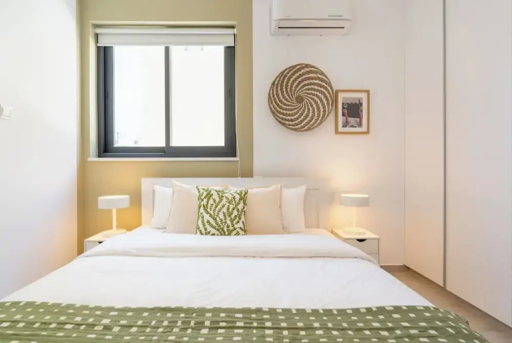 Solenne Stylish 2-BR Apt in Larnaca