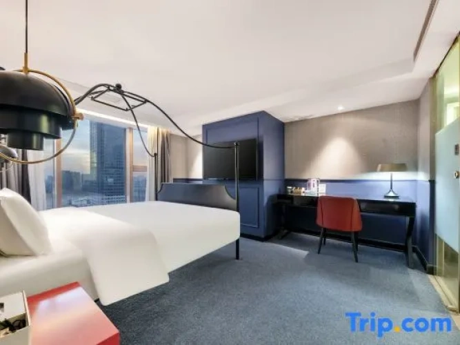 1 Bedroom Suite