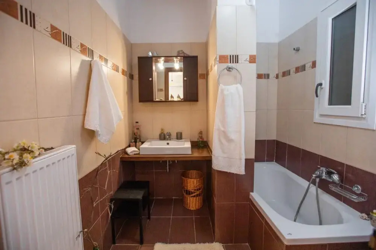 Elisso Apartment