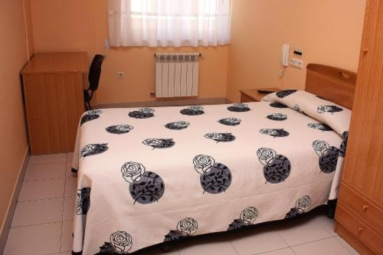 Residencia Porta Nova En Esteiro