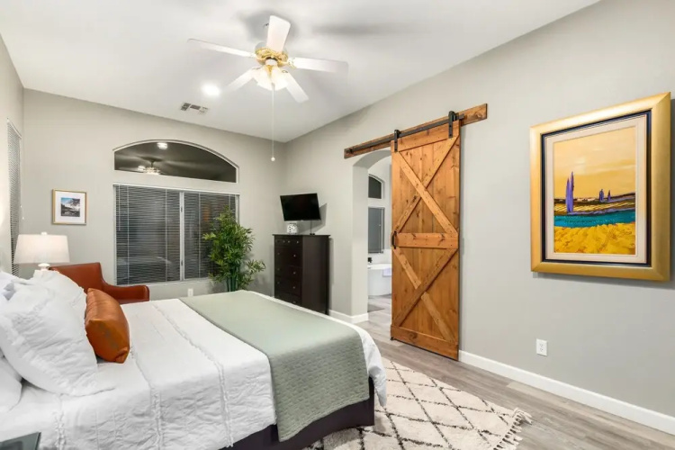 Ivanhoe Gilbert 3 Bedroom Home by RedAwning