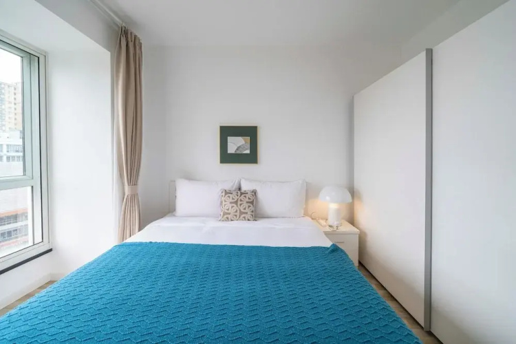 Tyms Tianshan 4BR 2BA APT Residence