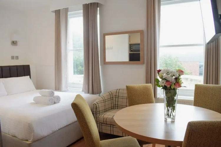 Grand Apartment