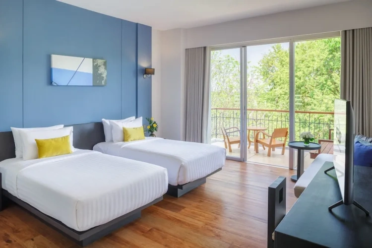 Superior Twin room with balcony