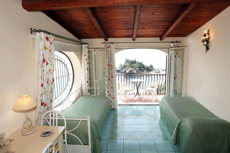 Mendolia Beach Hotel
