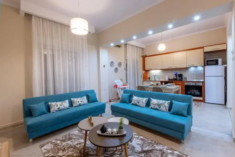 3 Bedrooms Apartment