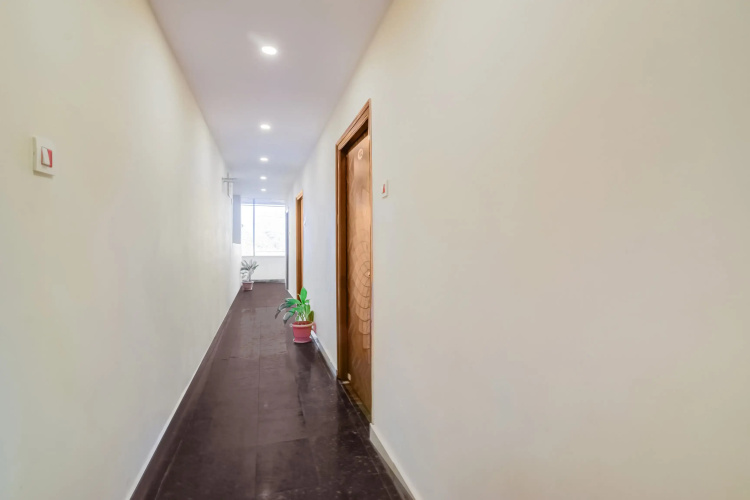 Hotel O Neredmet Road