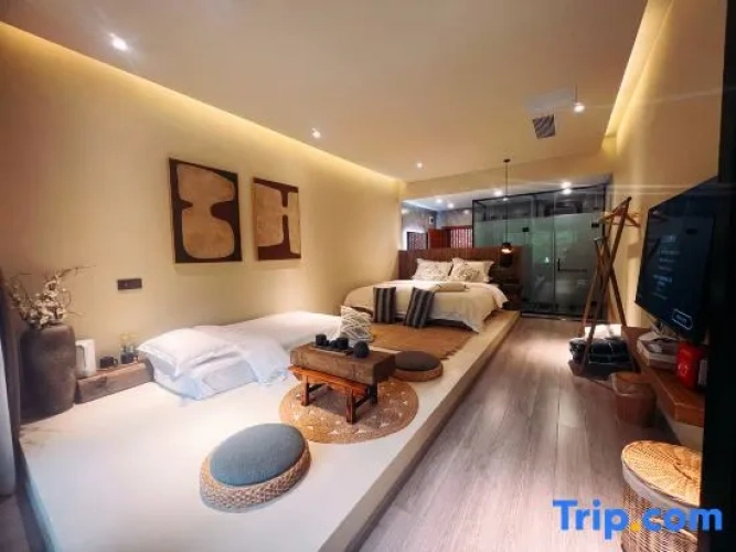 Deluxe Family room