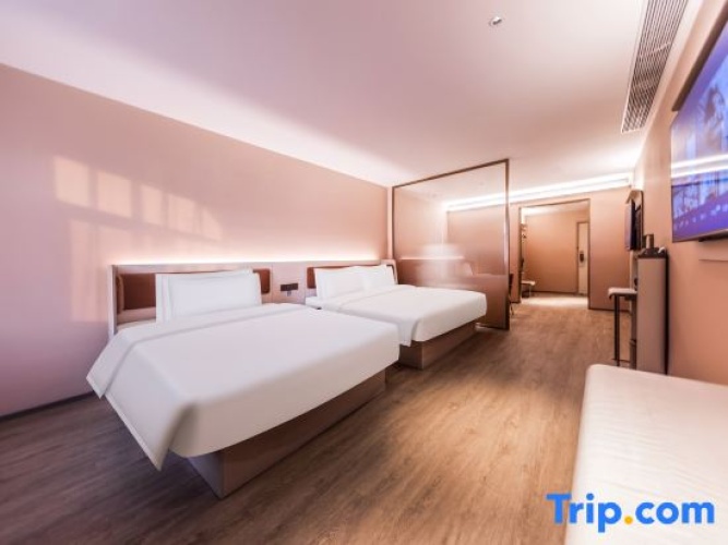 Deluxe Double Suite