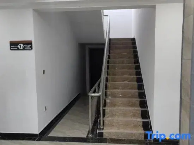 Mango Hotel