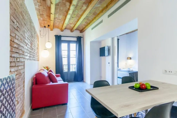 1 Bedroom Apartment