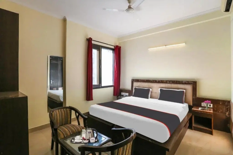 Classic Triple room