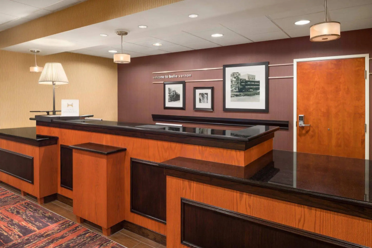Hampton Inn Belle Vernon