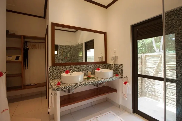 Les Lauriers Eco Hotel