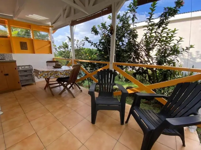 Charmant bungalow avec piscine