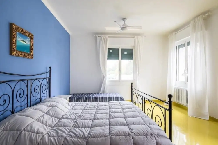 Deluxe Quadruple room