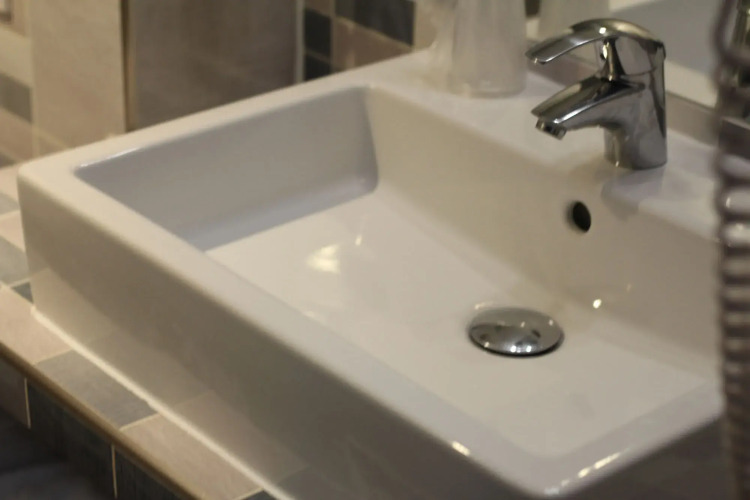 Hotel Cosmotel - Image 6