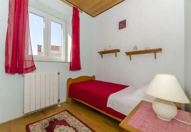 Apartment Lile - 30m from beach