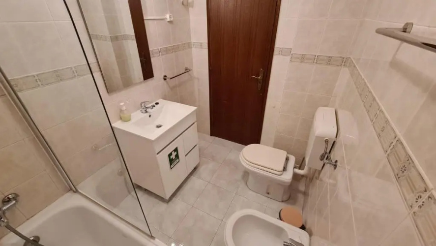 Apartamento Álvaro de Campos 78
