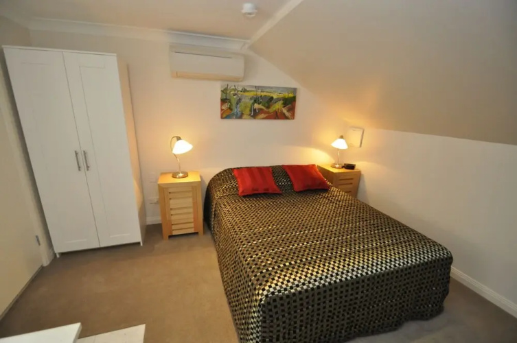 Pyrmont Modern Studios