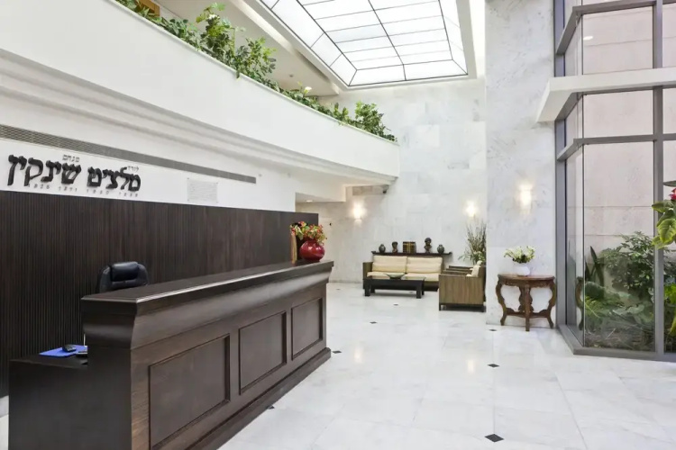 Rothschild Luxury Suite