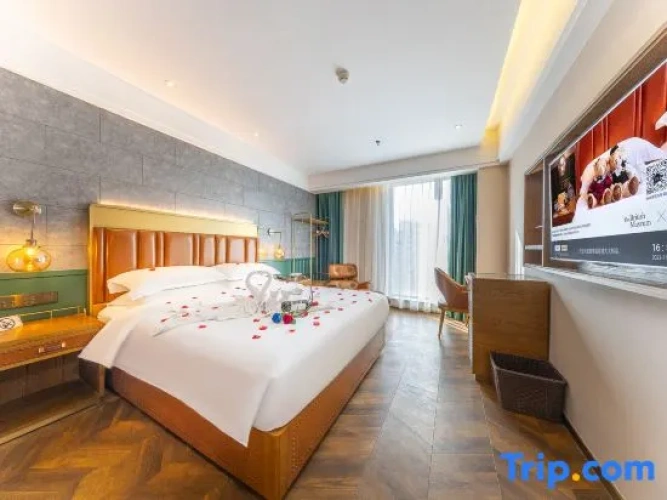 Standard Double Suite