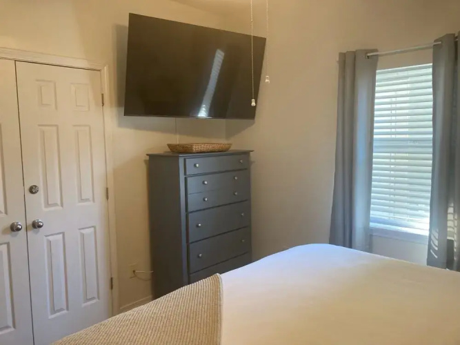 Romar Lakes 103a 2 Bedroom Condo