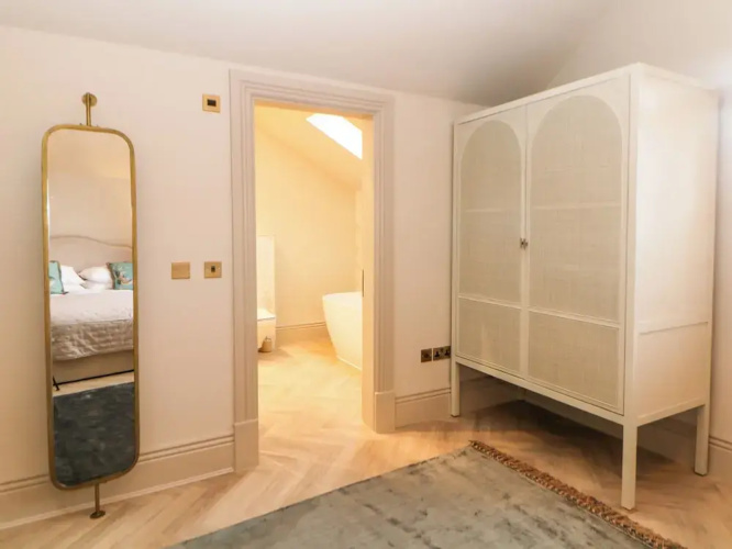 Chatsworth Suite