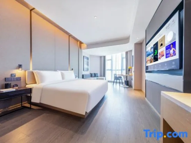 Standard Double room with city view