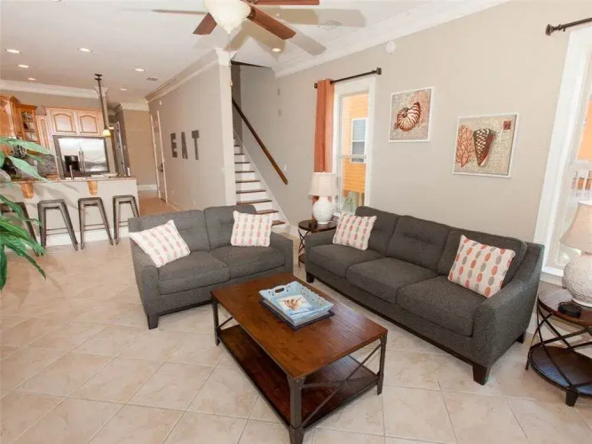 Stella Maris - 3 Br townhouse by RedAwning