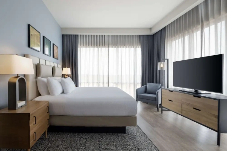Double Suite