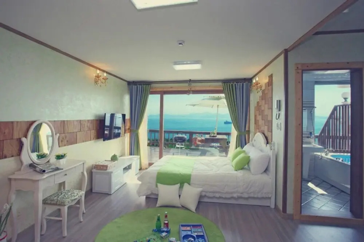 Namhae Bel Vienne Pension