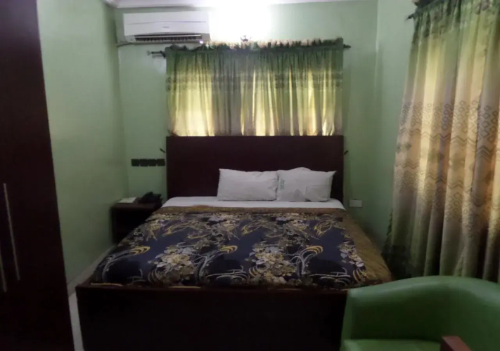 Scrolab Executive Hotel