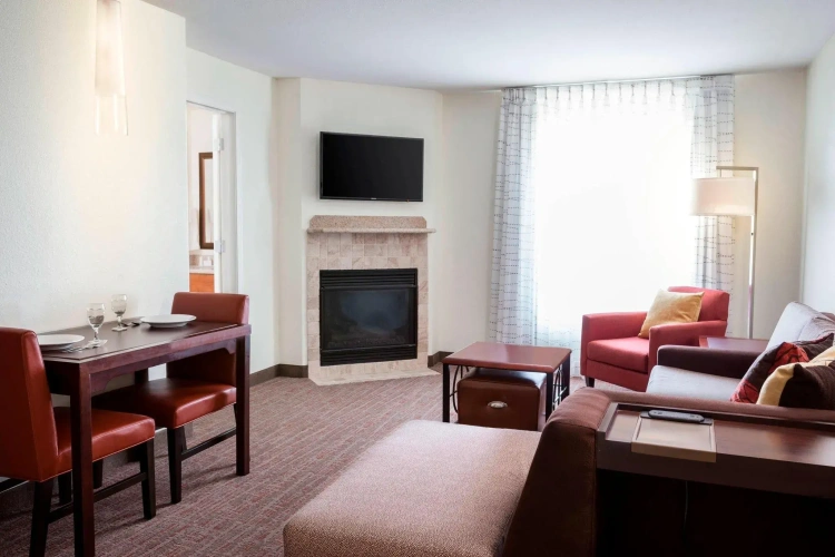 1 Bedroom Double Suite
