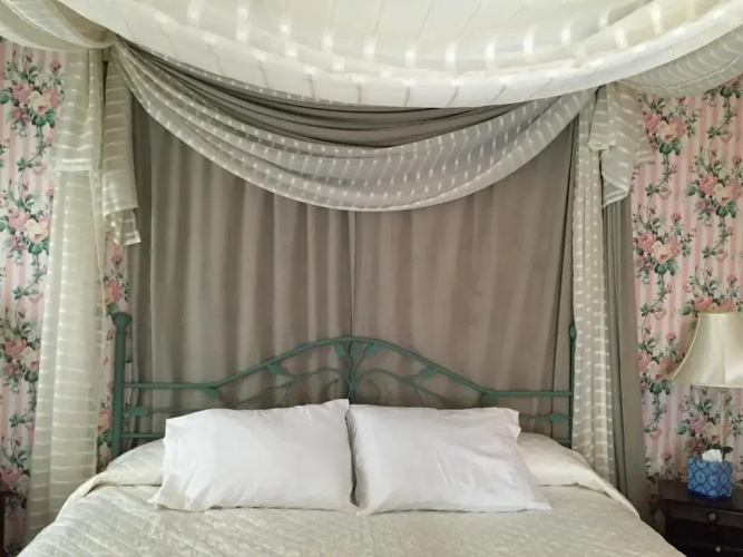 Harborview Inn