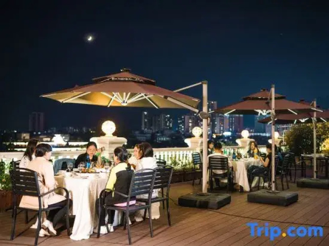 Jiahe Hotel