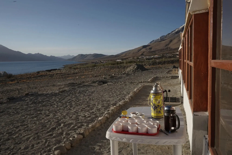 Pangong Holiday Cottages