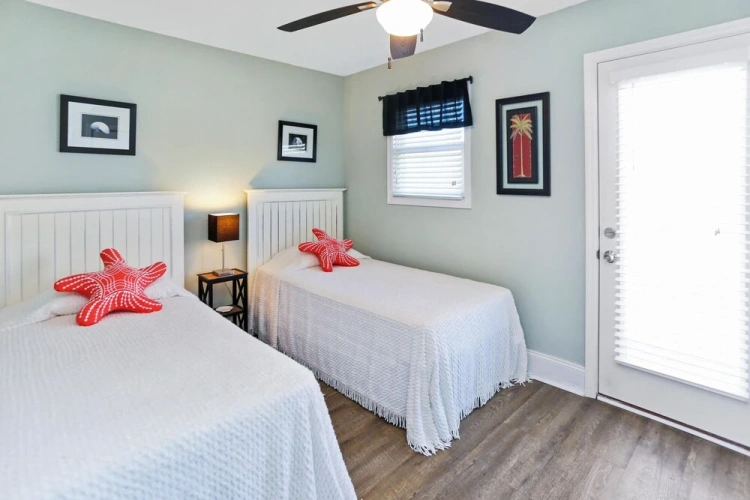 Double Cottage