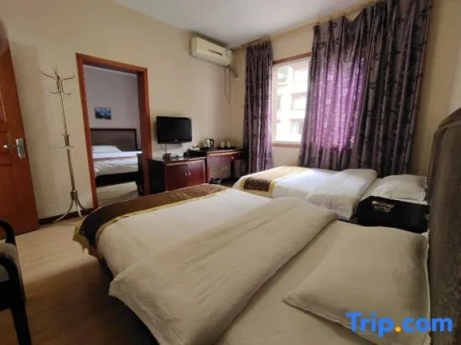 Standard Family room