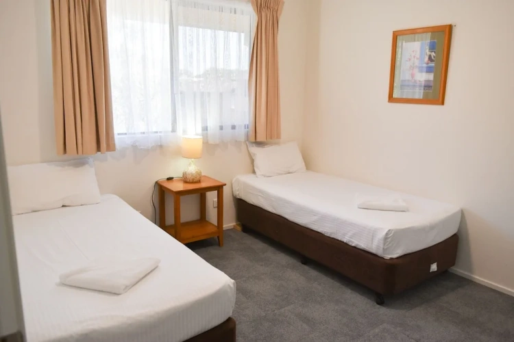 2 Bedrooms Classic Apartment with balcony