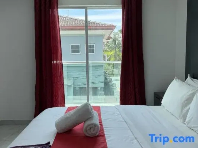 Suite with balcony